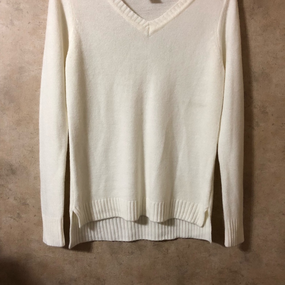 New long Sleeve Sweater